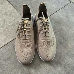 Cole Haan Zero Grand tan lace up oxford with Classic Design
